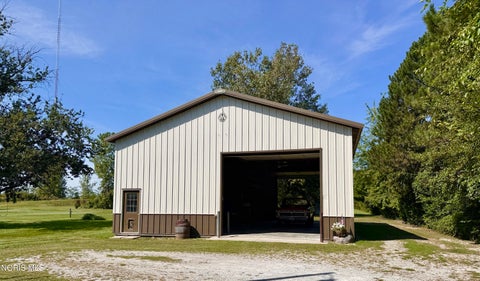 Tiny photo for 1031 N Cousino Road, Oregon, OH 43616 (MLS # 10012829)