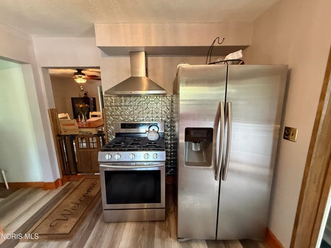Tiny photo for 1031 N Cousino Road, Oregon, OH 43616 (MLS # 10012829)