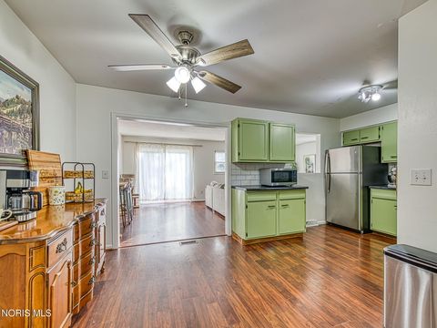 Tiny photo for 4735 Imperial Drive, Toledo, OH 43623 (MLS # 10004211)