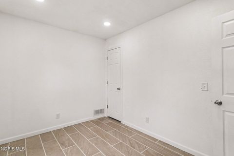 Tiny photo for 1204 Scott Street, Maumee, OH 43537 (MLS # 10005565)