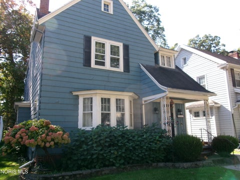 Tiny photo for 2545 Portsmouth Avenue, Toledo, OH 43613 (MLS # 10014449)