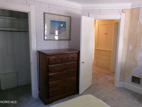 Tiny photo for 2545 Portsmouth Avenue, Toledo, OH 43613 (MLS # 10014449)