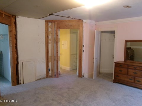 Tiny photo for 2545 Portsmouth Avenue, Toledo, OH 43613 (MLS # 10014449)