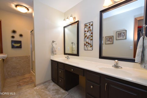 Tiny photo for 8214 Hidden Forest Dr DR, Holland, OH 43528 (MLS # 10009620)