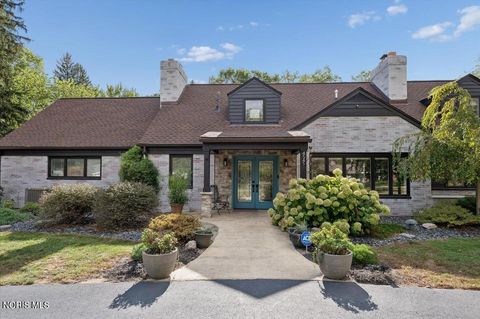 Tiny photo for 4545 Indian Road, Ottawa Hills, OH 43615 (MLS # 10006315)