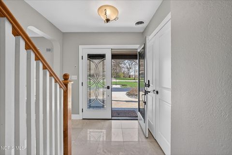 Tiny photo for 4545 Indian Road, Ottawa Hills, OH 43615 (MLS # 10006315)