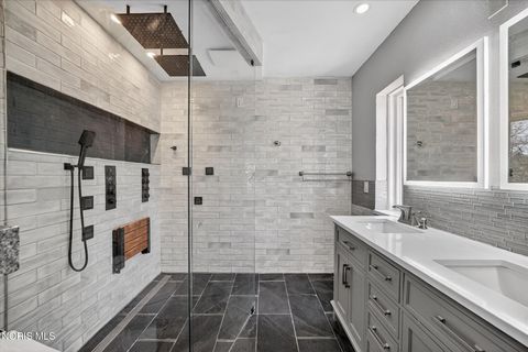 Tiny photo for 4545 Indian Road, Ottawa Hills, OH 43615 (MLS # 10006315)