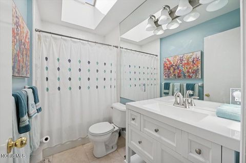 Tiny photo for 4545 Indian Road, Ottawa Hills, OH 43615 (MLS # 10006315)