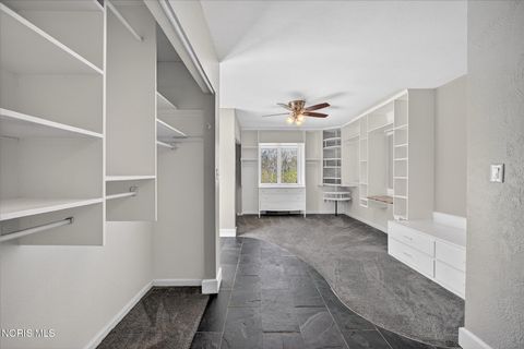 Tiny photo for 4545 Indian Road, Ottawa Hills, OH 43615 (MLS # 10006315)