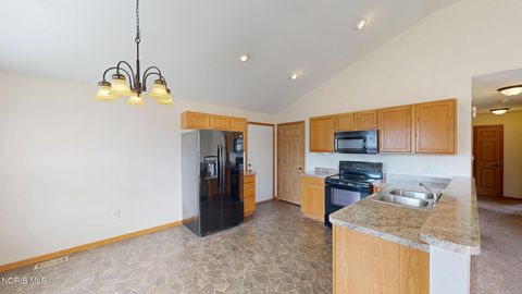 Tiny photo for 2105 Redbud Lane, Delta, OH 43515 (MLS # 10005550)