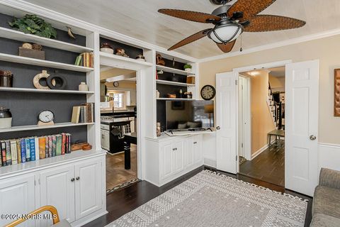 Tiny photo for 3628 Chesterton Drive, Toledo, OH 43615 (MLS # 10002635)