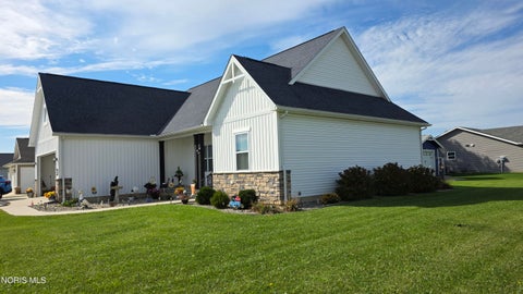 Tiny photo for 15 Cascade Lane, Delta, OH 43515 (MLS # 10014599)