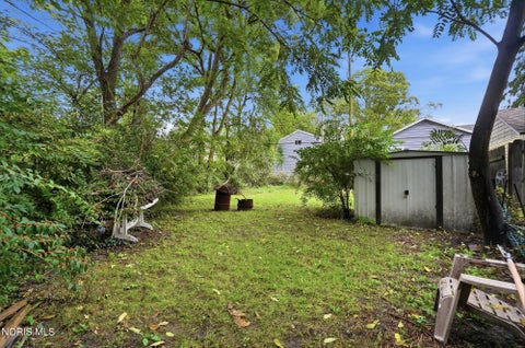 Tiny photo for 5114 Douglas Road, Toledo, OH 43613 (MLS # 10014279)