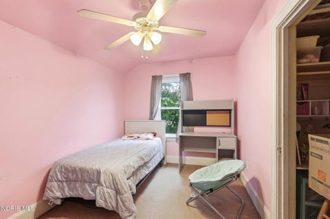 Tiny photo for 5114 Douglas Road, Toledo, OH 43613 (MLS # 10014279)