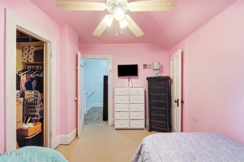 Tiny photo for 5114 Douglas Road, Toledo, OH 43613 (MLS # 10014279)