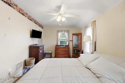 Tiny photo for 5114 Douglas Road, Toledo, OH 43613 (MLS # 10014279)