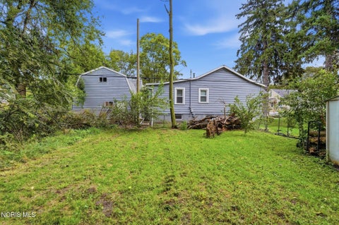 Tiny photo for 5114 Douglas Road, Toledo, OH 43613 (MLS # 10014279)
