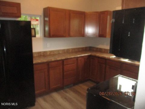 Tiny photo for 2537 Fulton Street, Toledo, OH 43610 (MLS # 10006944)