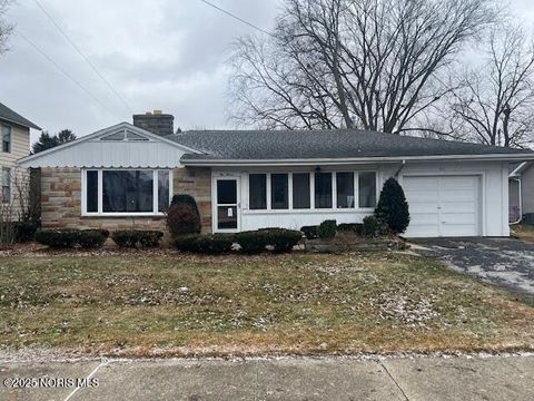 Photo of 511 W Maumee Avenue, Napoleon, OH 43545 (MLS # 10002486)