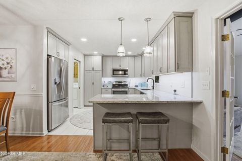 Tiny photo for 1807 Pebblestone Drive, Findlay, OH 45840 (MLS # 10007141)