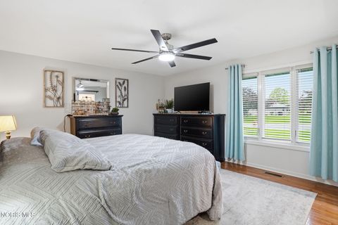 Tiny photo for 1807 Pebblestone Drive, Findlay, OH 45840 (MLS # 10007141)
