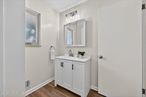 Tiny photo for 3732 Wrenwood Road, Toledo, OH 43623 (MLS # 10003608)