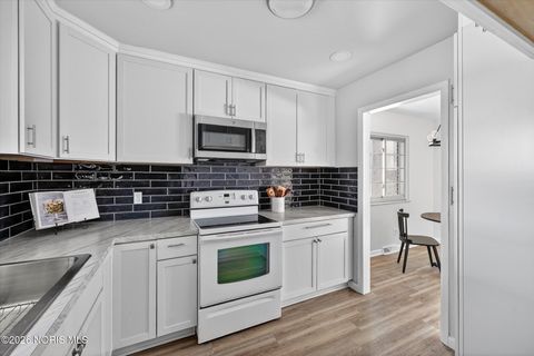 Tiny photo for 3732 Wrenwood Road, Toledo, OH 43623 (MLS # 10003608)