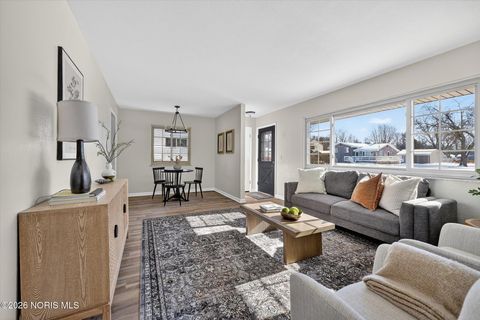 Tiny photo for 3732 Wrenwood Road, Toledo, OH 43623 (MLS # 10003608)