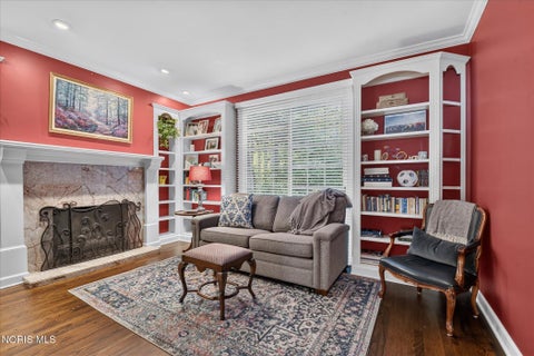 Tiny photo for 46 Exmoor, Ottawa Hills, OH 43615 (MLS # 10012811)