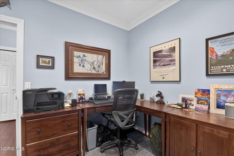 Tiny photo for 46 Exmoor, Ottawa Hills, OH 43615 (MLS # 10012811)