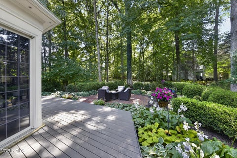 Tiny photo for 46 Exmoor, Ottawa Hills, OH 43615 (MLS # 10012811)