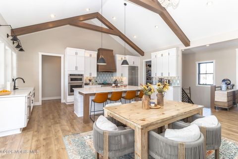 Tiny photo for 3302 Chapel Creek Drive, Perrysburg, OH 43551 (MLS # 10003328)