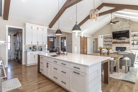 Tiny photo for 3302 Chapel Creek Drive, Perrysburg, OH 43551 (MLS # 10003328)