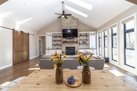 Tiny photo for 3302 Chapel Creek Drive, Perrysburg, OH 43551 (MLS # 10003328)