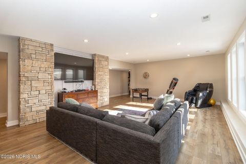 Tiny photo for 3302 Chapel Creek Drive, Perrysburg, OH 43551 (MLS # 10003328)