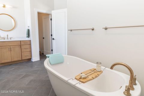 Tiny photo for 3302 Chapel Creek Drive, Perrysburg, OH 43551 (MLS # 10003328)