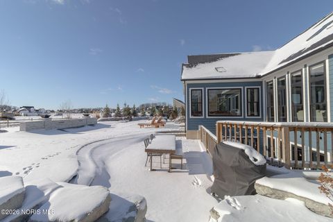 Tiny photo for 3302 Chapel Creek Drive, Perrysburg, OH 43551 (MLS # 10003328)