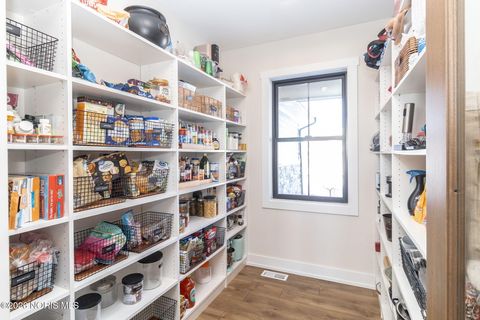 Tiny photo for 3302 Chapel Creek Drive, Perrysburg, OH 43551 (MLS # 10003328)