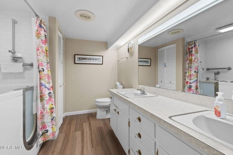 Tiny photo for 525 S Teachout Road, Curtice, OH 43412 (MLS # 10012956)