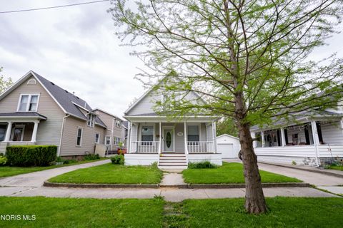Tiny photo for 705 Perry Street, Defiance, OH 43512 (MLS # 10007900)