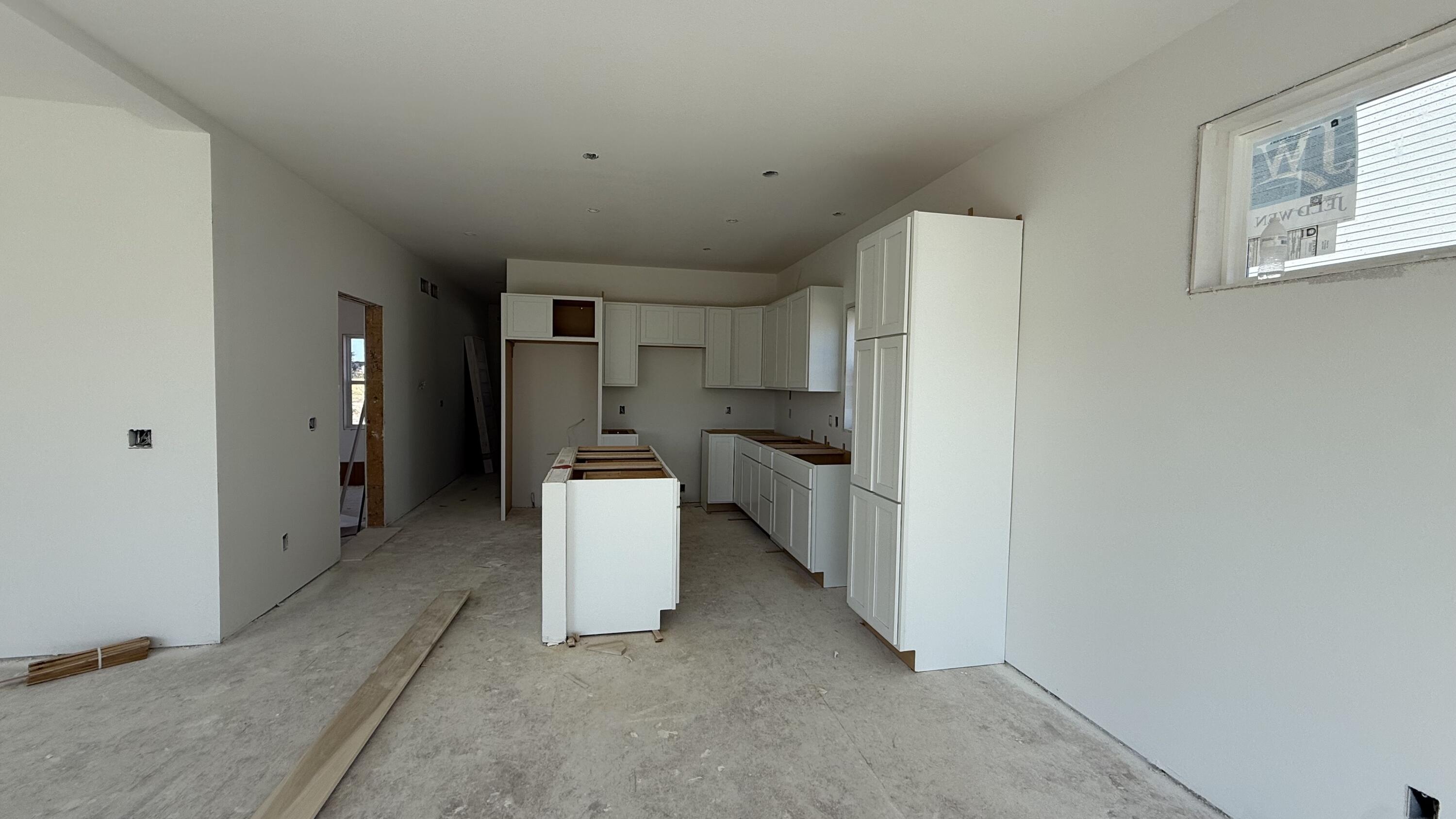 727 W Ironwood Drive