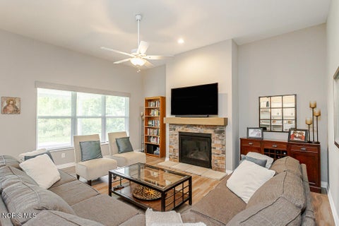 Tiny photo for 9851 Saugatuck Drive, Sylvania, OH 43560 (MLS # 10011886)
