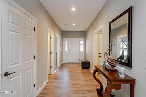 Tiny photo for 9851 Saugatuck Drive, Sylvania, OH 43560 (MLS # 10011886)