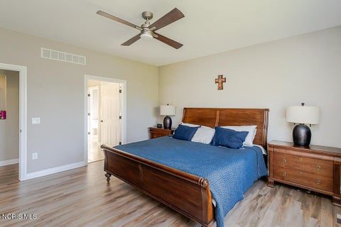 Tiny photo for 9851 Saugatuck Drive, Sylvania, OH 43560 (MLS # 10011886)