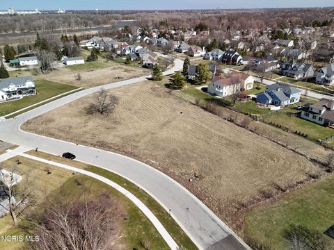 Tiny photo for 446 Delaware Drive, Perrysburg, OH 43551 (MLS # 10005021)