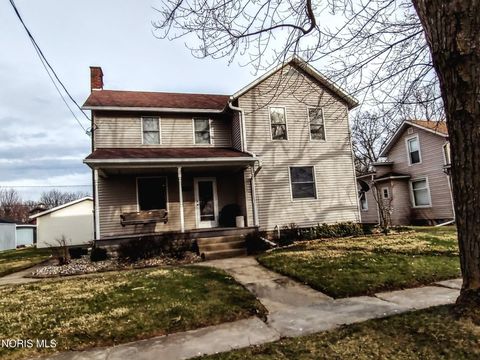 Photo of 417 S Main Street, Lindsey, OH 43442 (MLS # 10005254)
