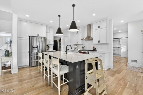 Tiny photo for 1013 Dwyer Drive, Perrysburg, OH 43551 (MLS # 10009093)