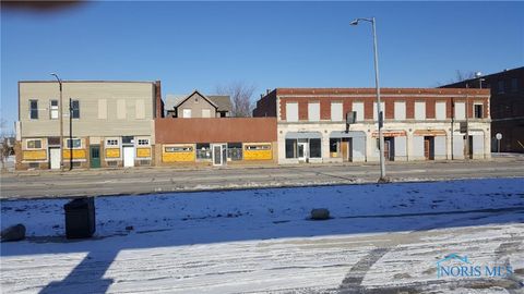 Photo of 33563360 Monroe Street, Toledo, OH 43606 (MLS # 6097803)