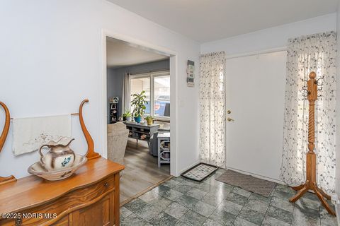 Tiny photo for 7242 Grenlock Drive, Sylvania, OH 43560 (MLS # 10001550)