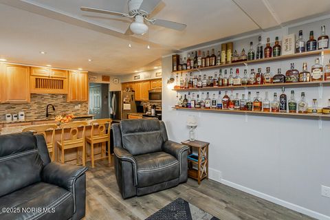 Tiny photo for 7242 Grenlock Drive, Sylvania, OH 43560 (MLS # 10001550)